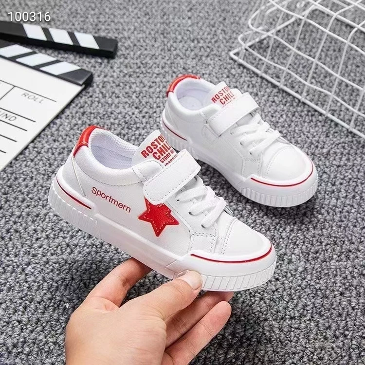 Commercio All'ingrosso Di New Capretti Di Disegno Scarpe Da Trekking  Outdoor Scarpe Per Il Bambino Molle Stock Di Buona Qualità Scarpe Da  Ginnastica - Buy Commercio All'ingrosso Di New Capretti Di Disegno