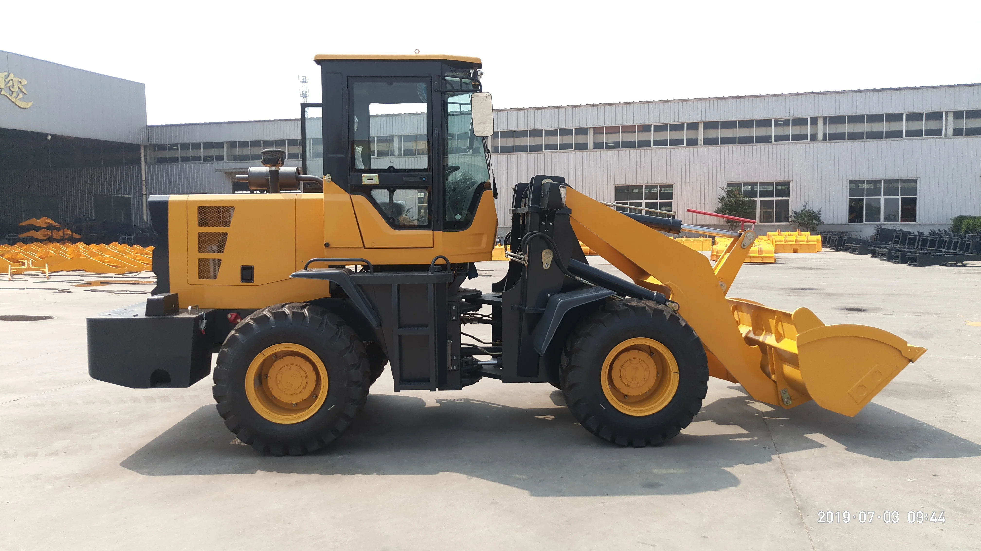 ホイールローダー　合金製　貴重　重機 51fORLP2GQL._UF894,1000_QL80_.jpg
