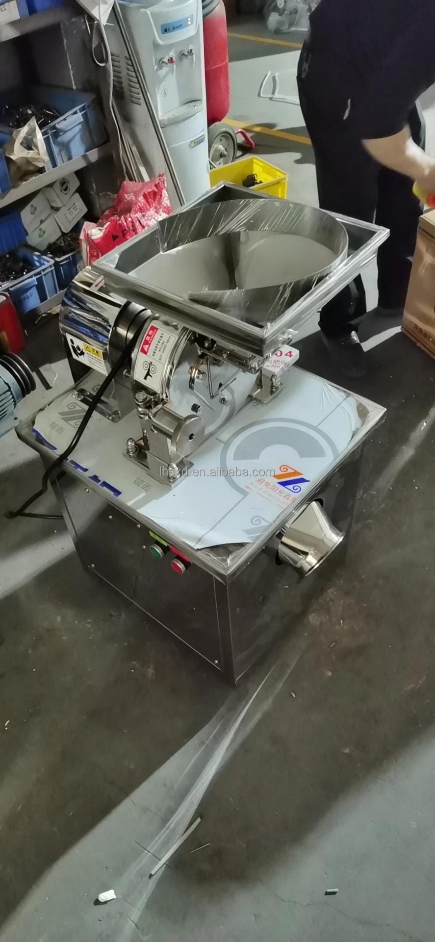 Порошок шлифовальный станок цена/сушеная машина для измельчения порошка чили/электрическая кофемолка специй