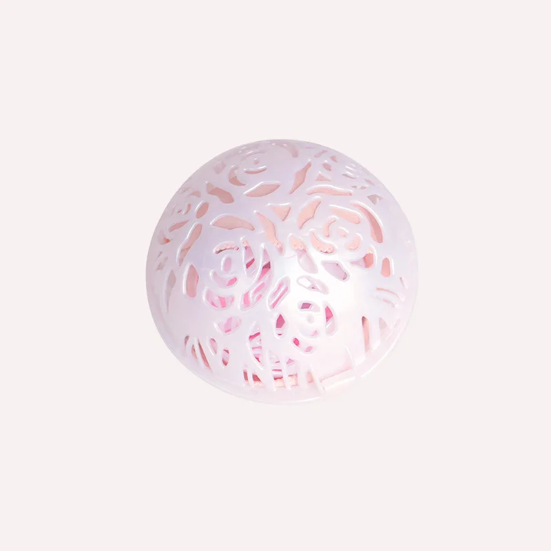 Пластиковый шарик для стирки белья