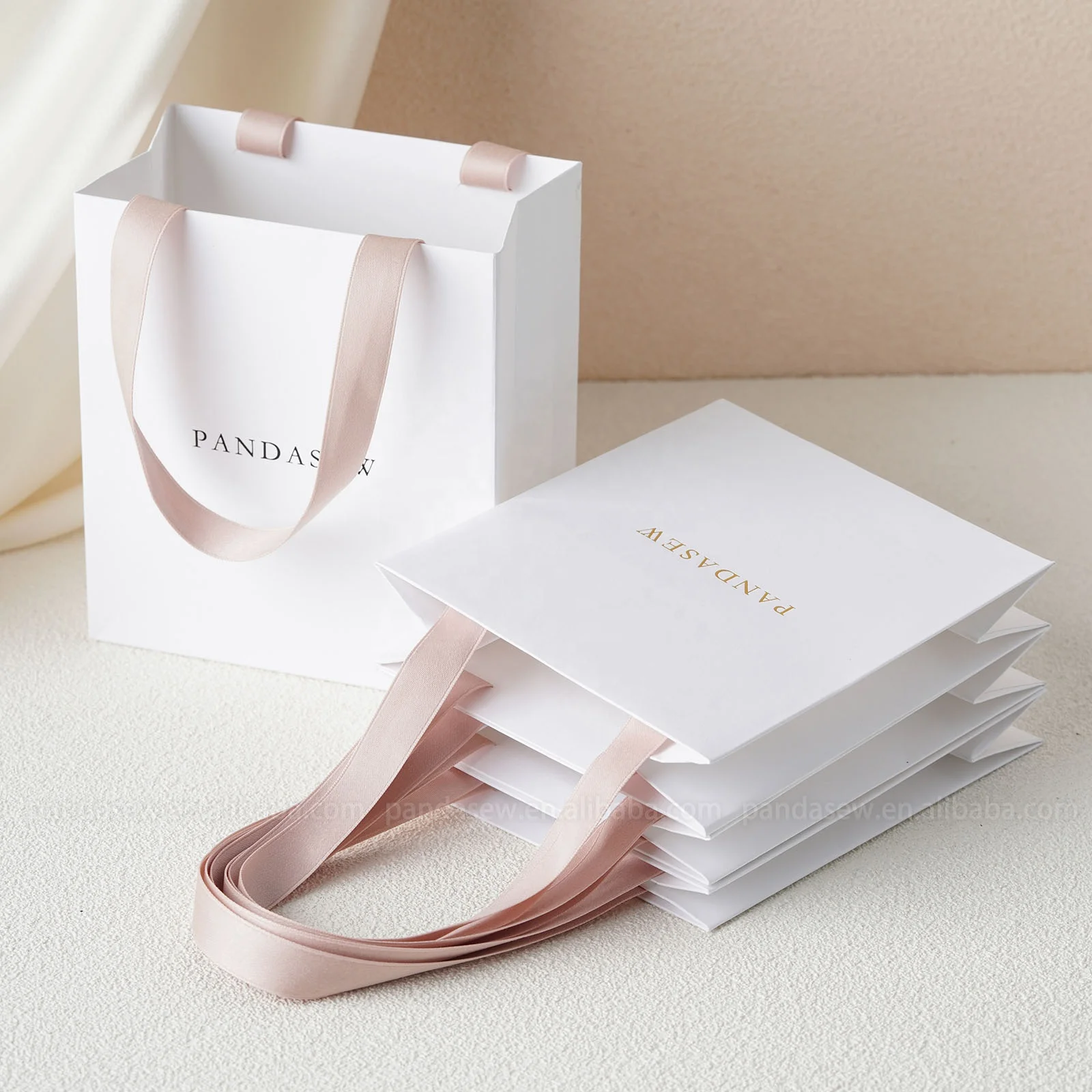 Sacchetti di carta regalo bianchi riciclati stampati con Logo