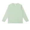 Verde grigiastro