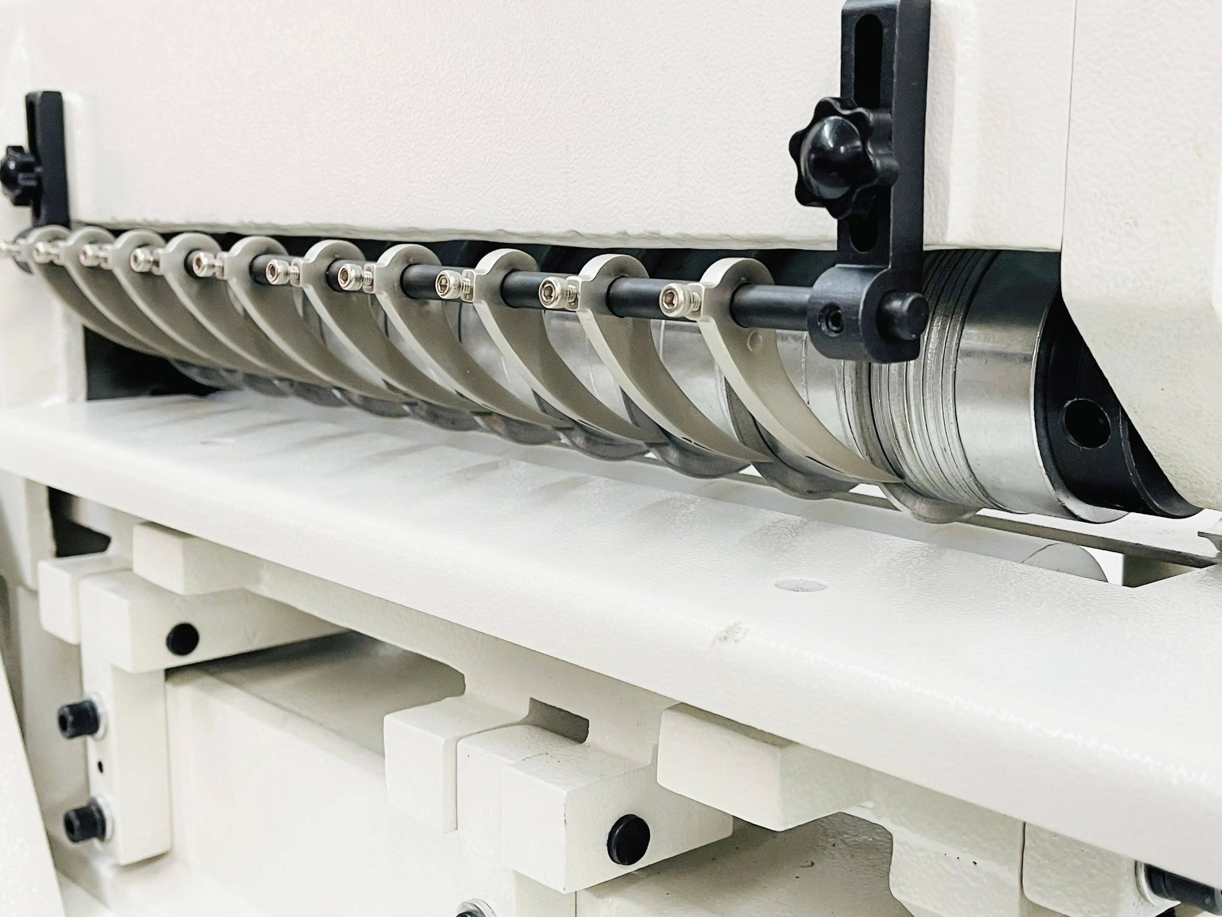 Factory Price Leather Belt Cutting Machine Leather Belt,Eva,Pvc Cutting