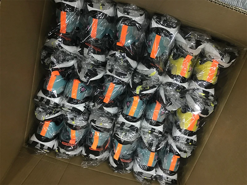 
 2021 для мужчин; Модные пляжные сандалии; Сезон лето; Мужская повседневная обувь без шнуровки и молнии на малышей, обувь, Тапочки, 7 видов цветов размеры 36-46 унисекс водонепроницаемого материала; Водонепроницаемая обувь пляжные сандалии  