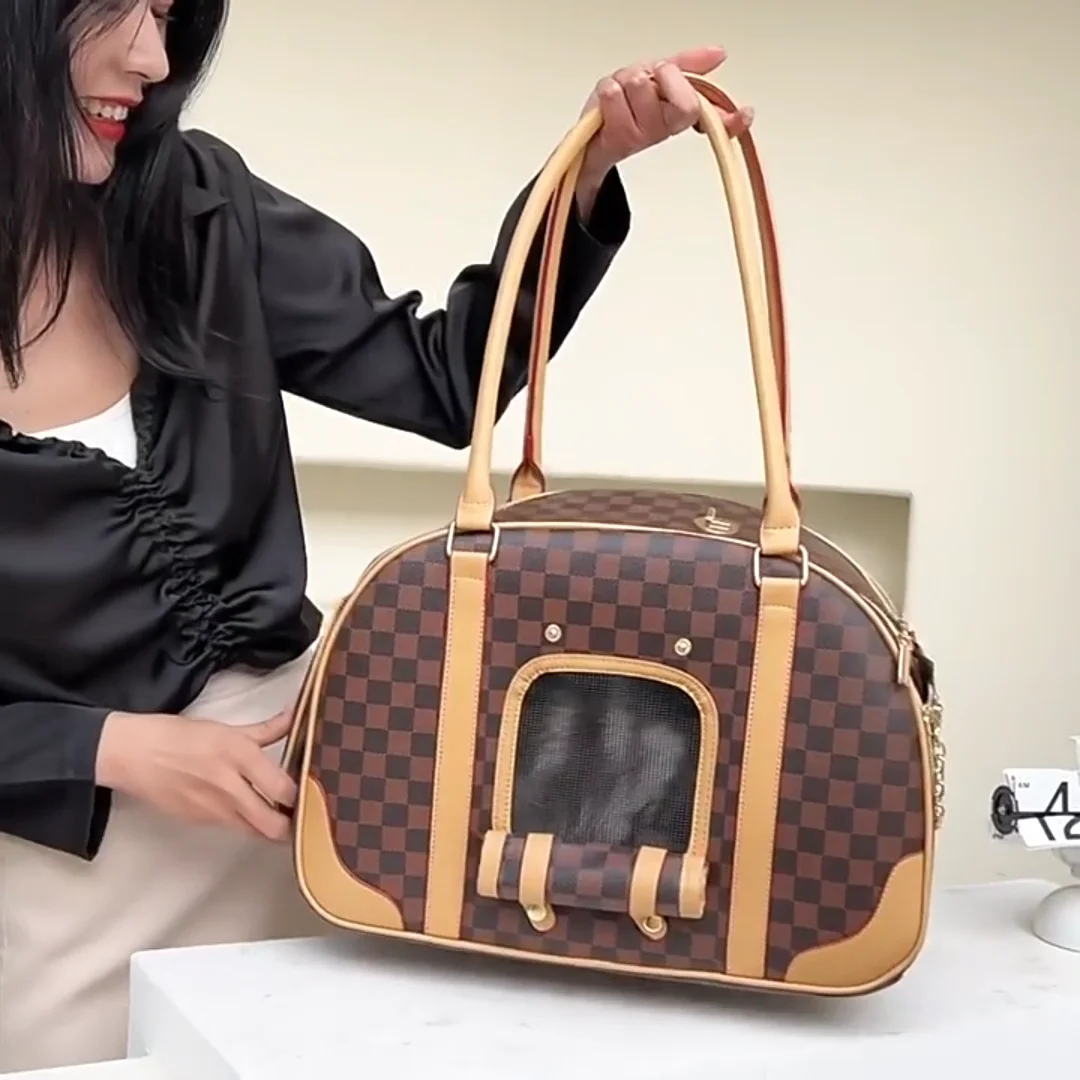 Luxury Tote Classic Leather Dog Carry Bag Fashionable Cat Bag Pet