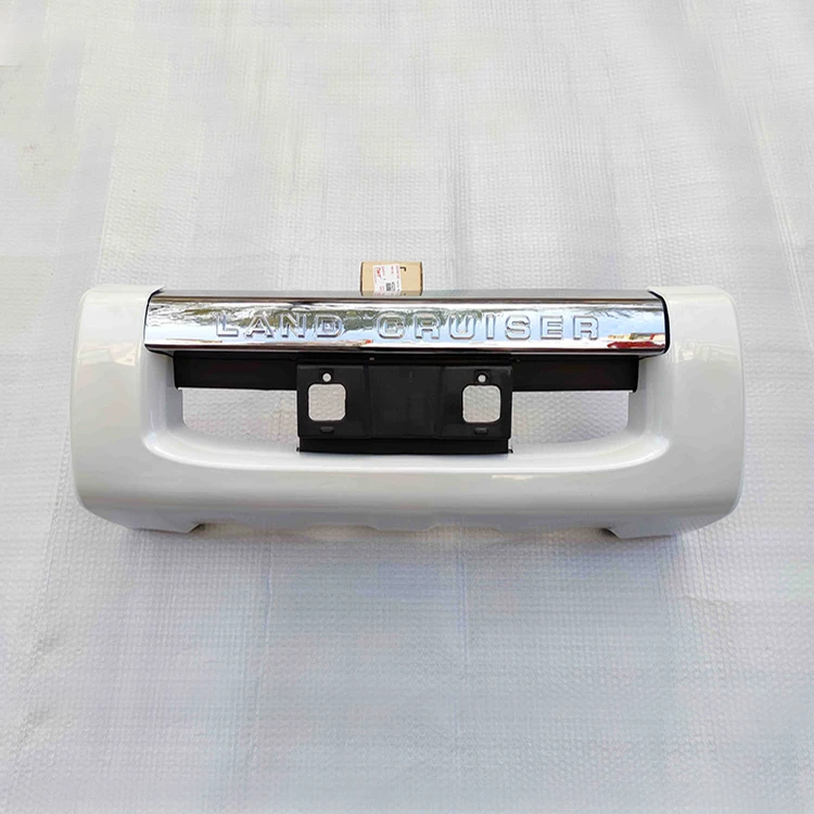 Toyota Land Cruiser 200 Bumper Guard 2016-2021 - PP Material