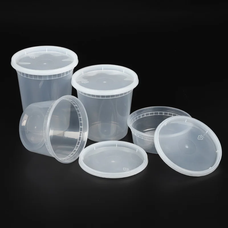 30 oz Clear Polypropylene Soup Container with LDPE Lid - 4 1/2