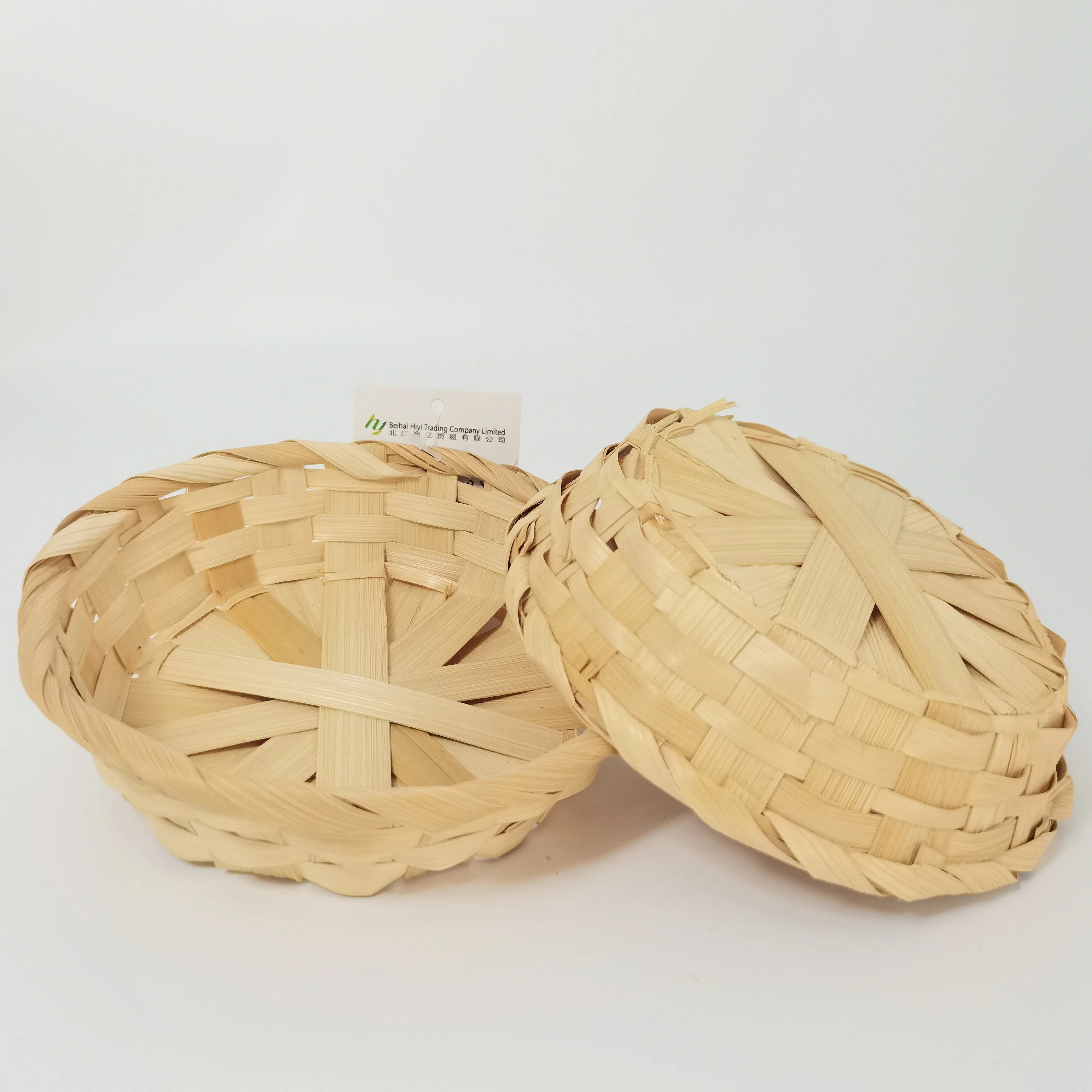 Wholesale Woven Cheap Lid Small Natural Rattan Basket With Handles