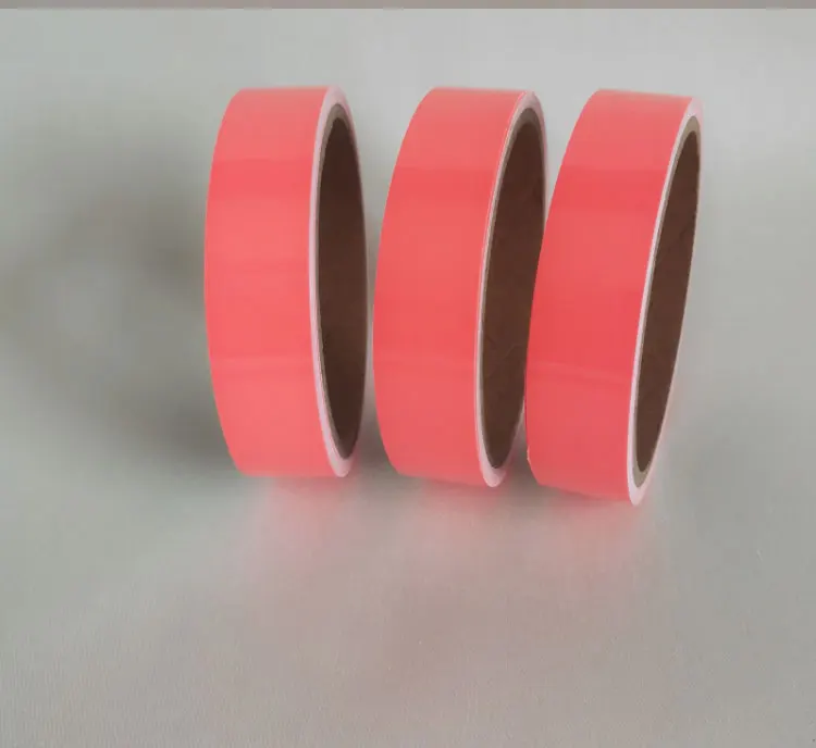 Tape-Lum_20.jpg