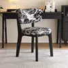Plain elegant