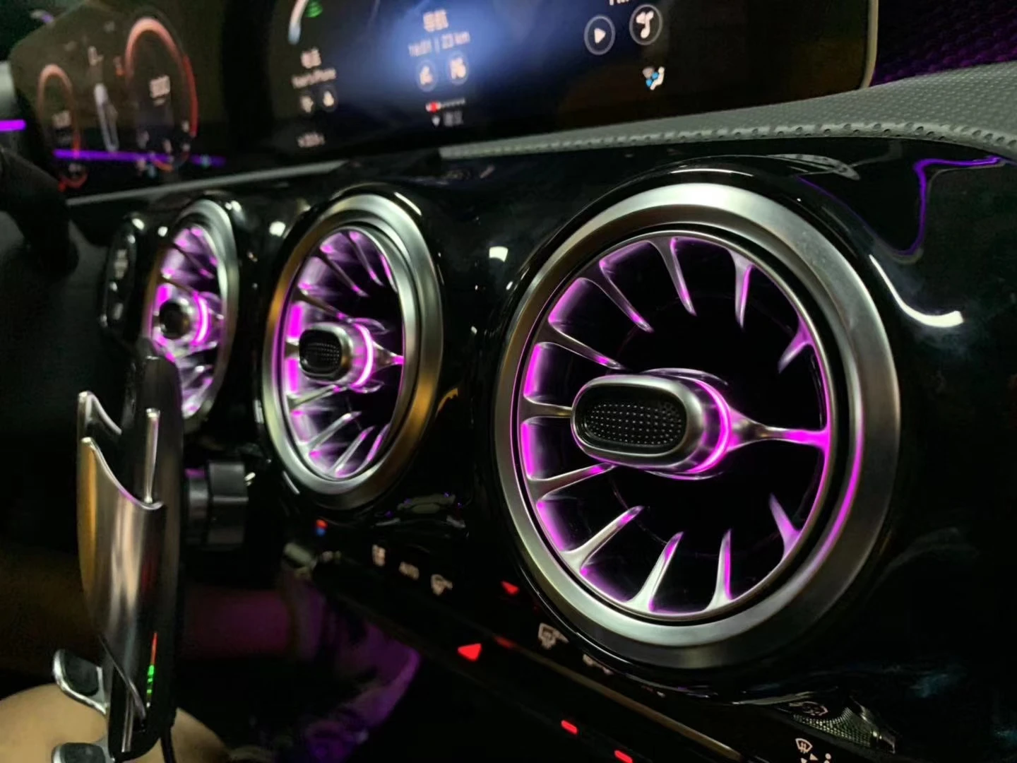 奔驰A级W177/W118的汽车空调出风口涡轮出风口环境光