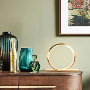 Modern Minimalist Simple 10W Bedroom Dining Gold Aluminum Dimmable Led Table Light