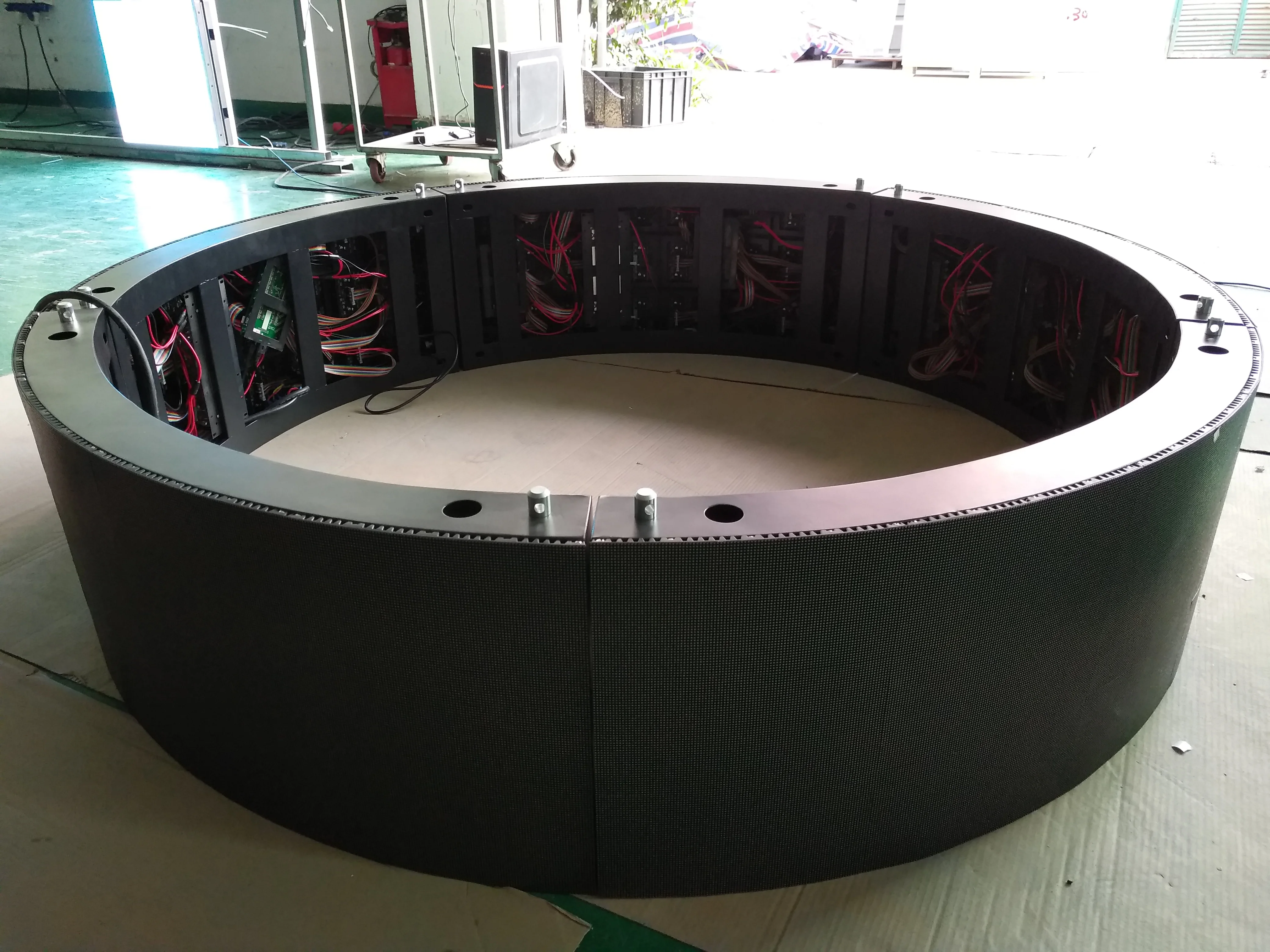 Soft Curved P1.25 P1.86 P2 P2.5 P4 320*160mm Indoor LED Curved Flexible ...
