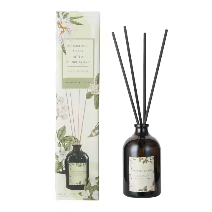 product christmas custom reed diffuser set 100ml wine shaped glass bottle  fiber sticks festive scent for home office  holiday gifts-3