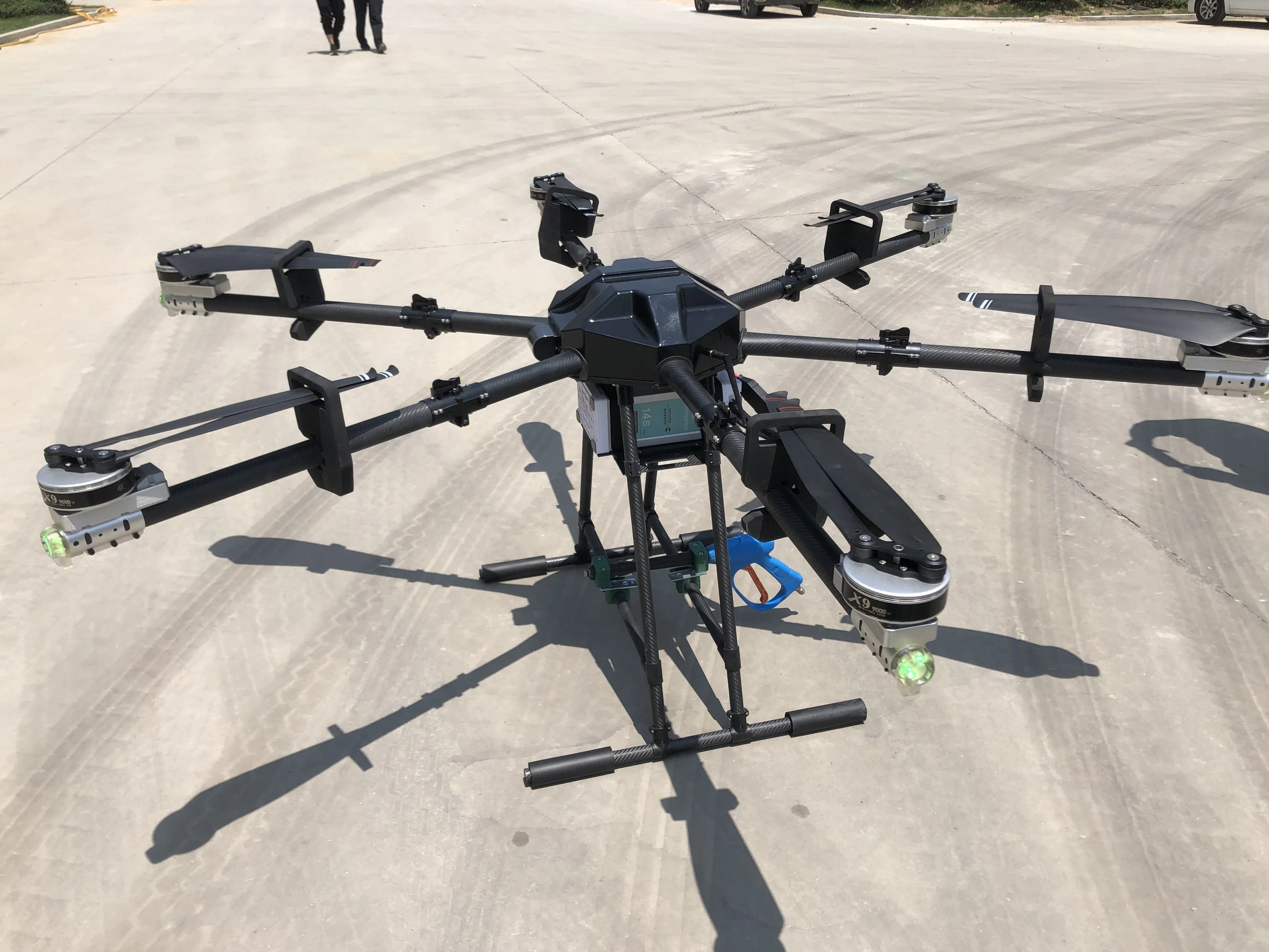 Long Working Tethered Drones Window High Pressure Washing Cleaning Drone