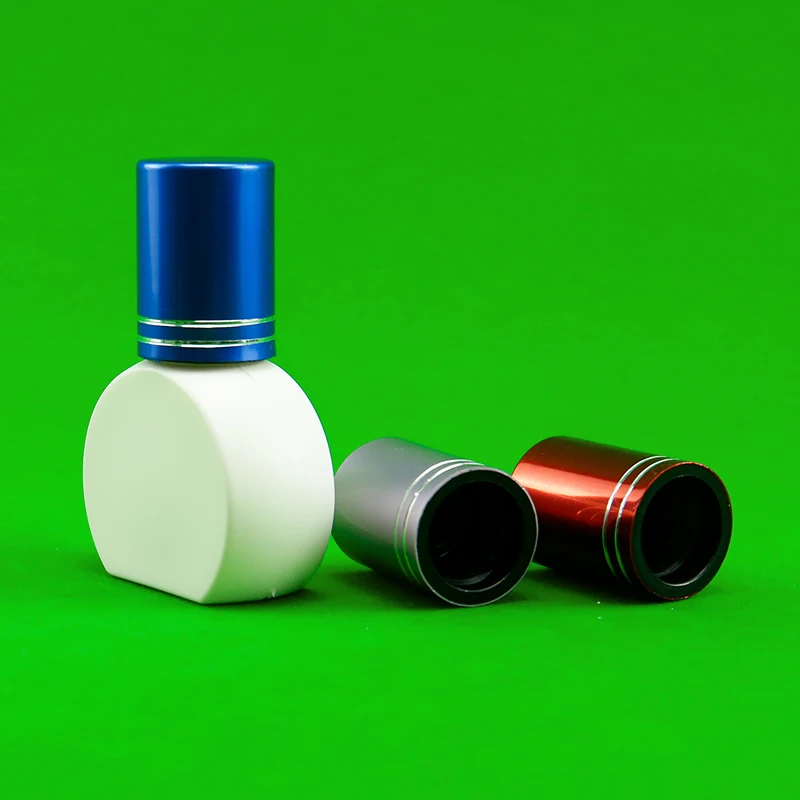 Matériau adhésif pour l'extension des cils Collage plastique à base de PE Séchage rapide 10g Emballage cosmétique Impression à écran Carton Boîte à vis