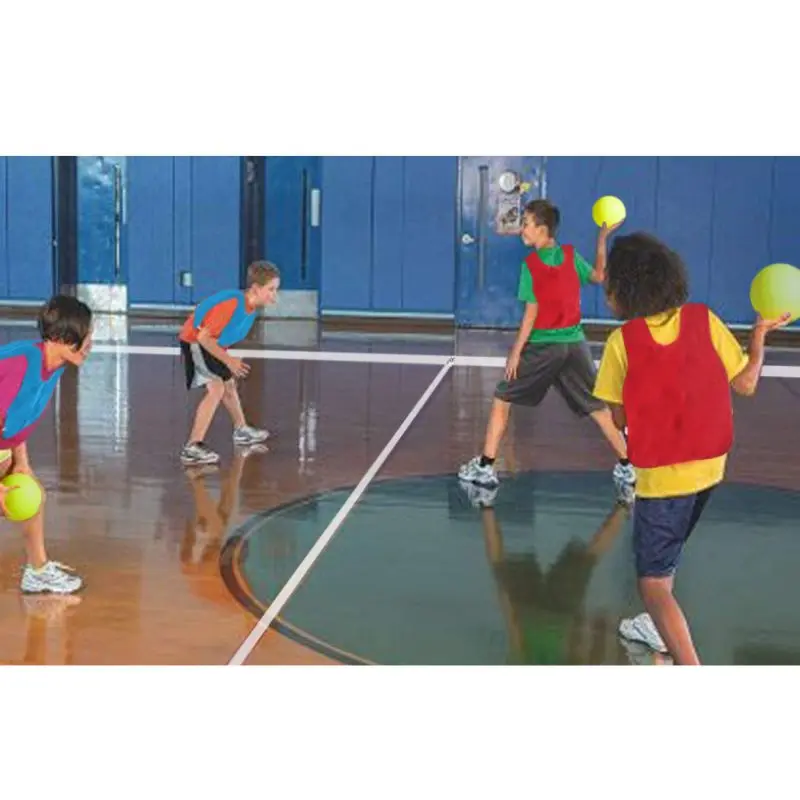 Easy To Set Up Multiplayer Dodgeball Set For Kids With 1 Set Of Court