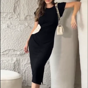 2026 Trending Wholesale Casual Date Fashion Trim Fitted Dress 100% Cotton Eco-Friendly with Natural Waistline