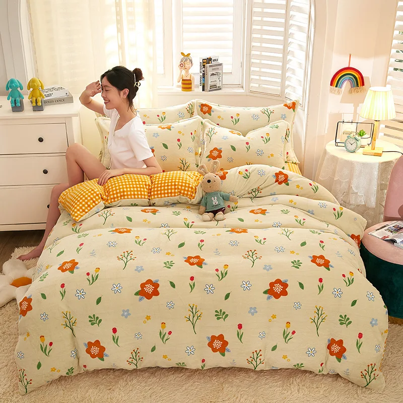 crib size comforter set