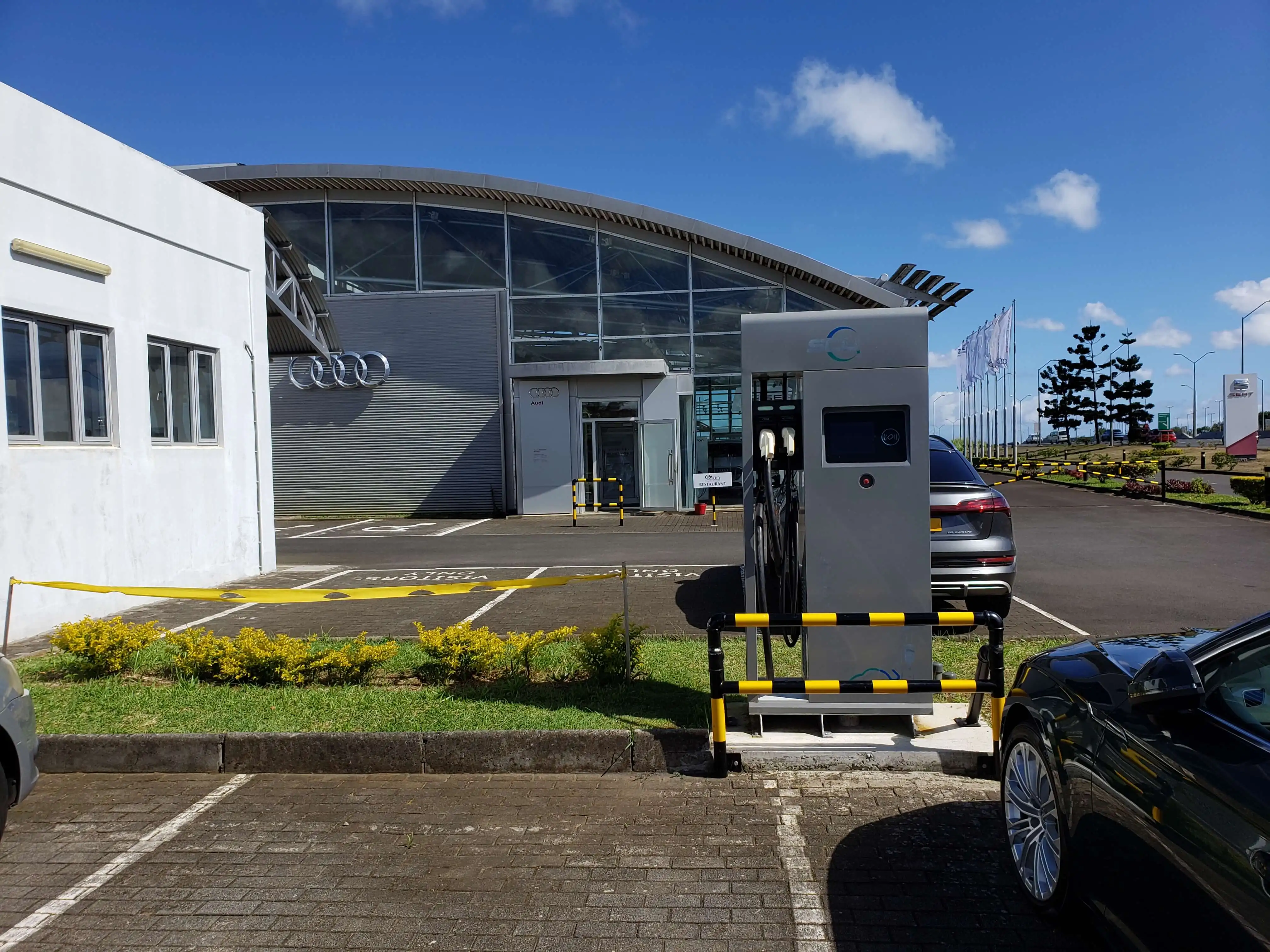 Scu Electric Car Smart Charging Station With Ocpp Protocol Ip54 ...