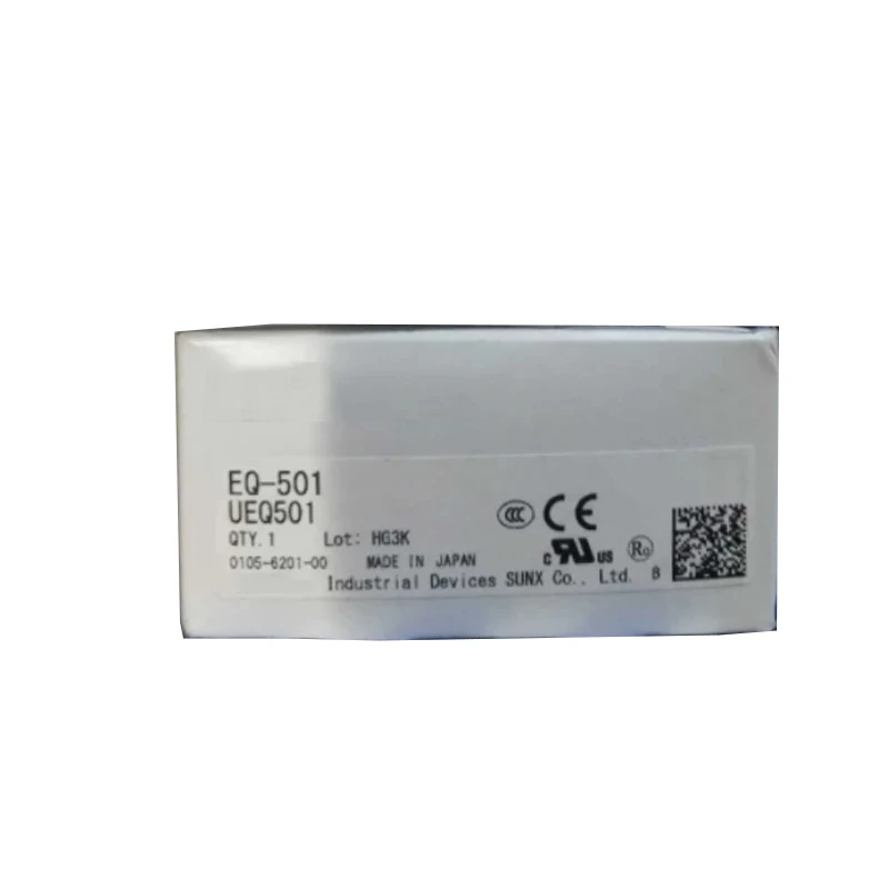 New Original EQ-501 Keyence EQ series photoelectric sensor, used for object detection, position recognition and signal triggering in industrial automation machinery and production lines.