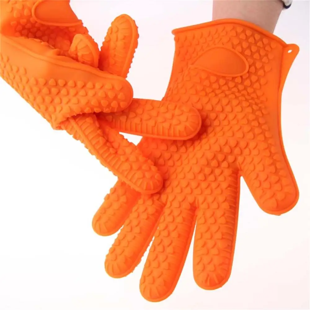 OEM & ODM Heated Household Cotton Rubber Hand Oven Bbq Mittens Custom Heat Resistant Gloves manufacture
