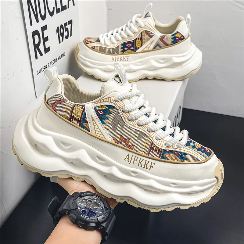 Men's New Summer Forrest Gump Style Running Shoes Comfortable Casual Sports Mesh Breathable Dad Shoes with Thick Soled Autumn