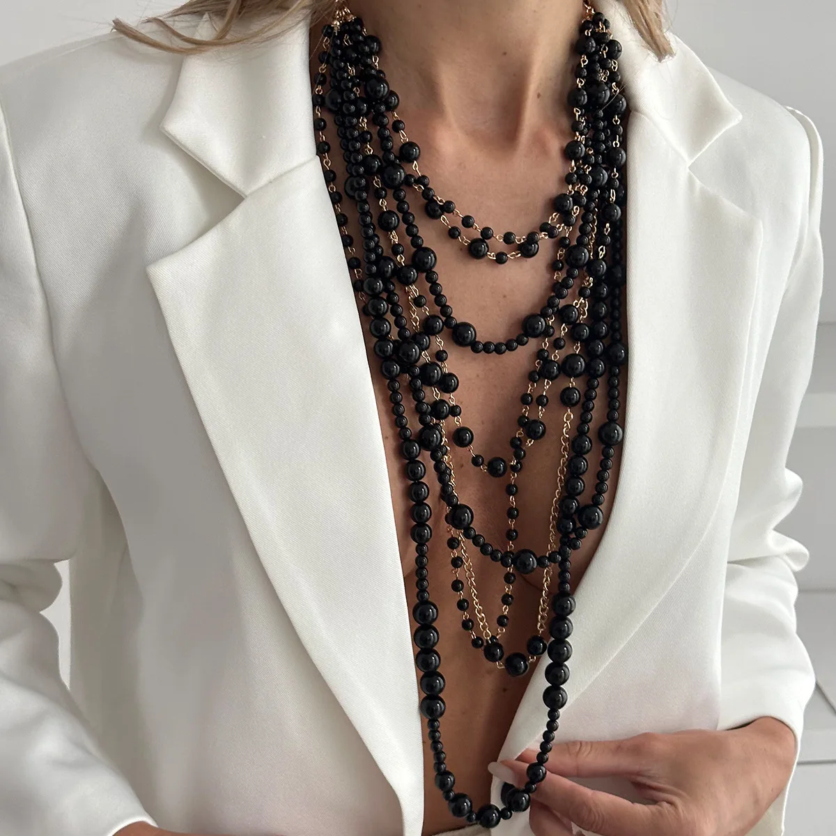 Pearl Necklace Detail