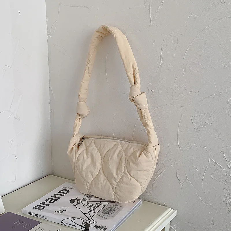 Wholesale Stylish Ladies Winter Handbag Purse Women Padded Underarm Bag Quilted Puffy Shoulder Bags