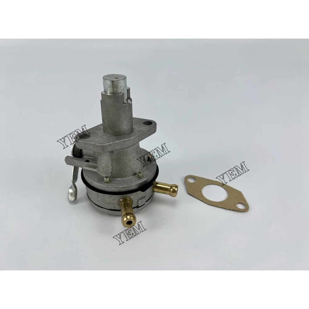 Fuel Feed Pump 16604-5203 19844-52031 for Kubota D1703 Industrial Engine Parts