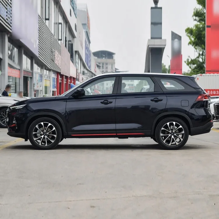 2023 Changan Oshan X7 Plus 1.5t Black Automatic Luxury Model Fuel Vehicle Changan Oshan Gasoline Car supplier