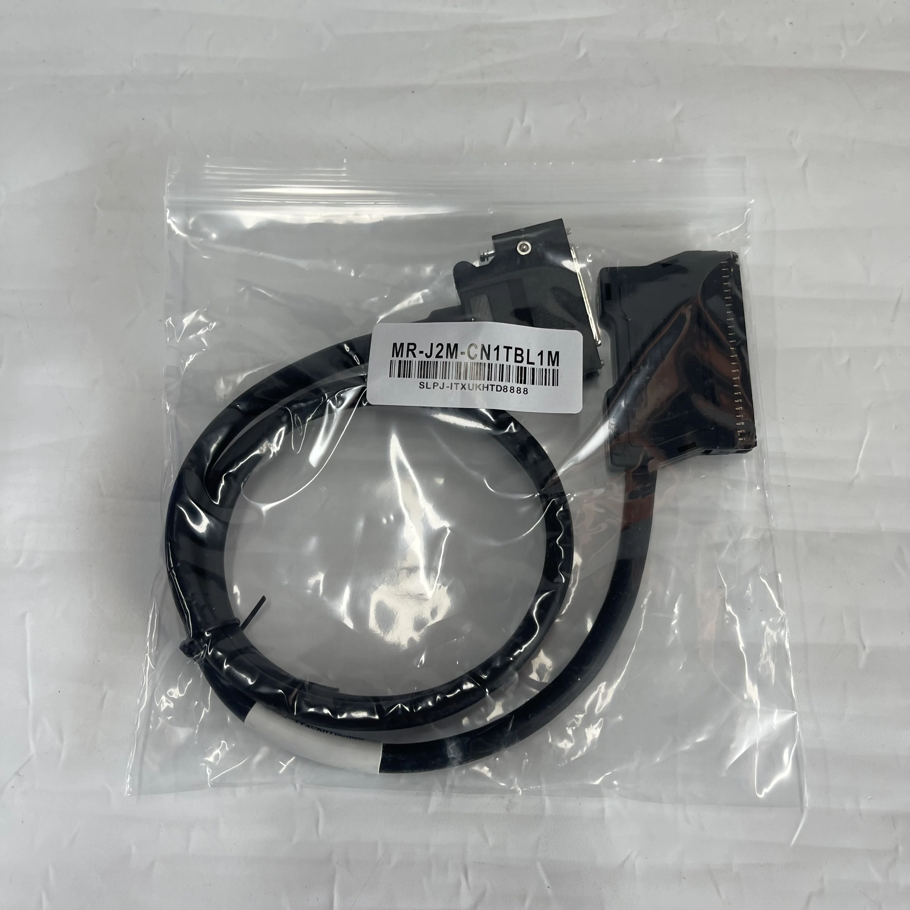 MITSUBISHI Servo Signal Cable MR-J2M-CN1TBL1M