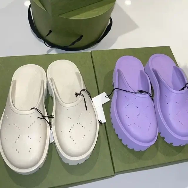 2023 Custom logo EVA designers female platform beach slippers hole original luxury flat sandals slides for women