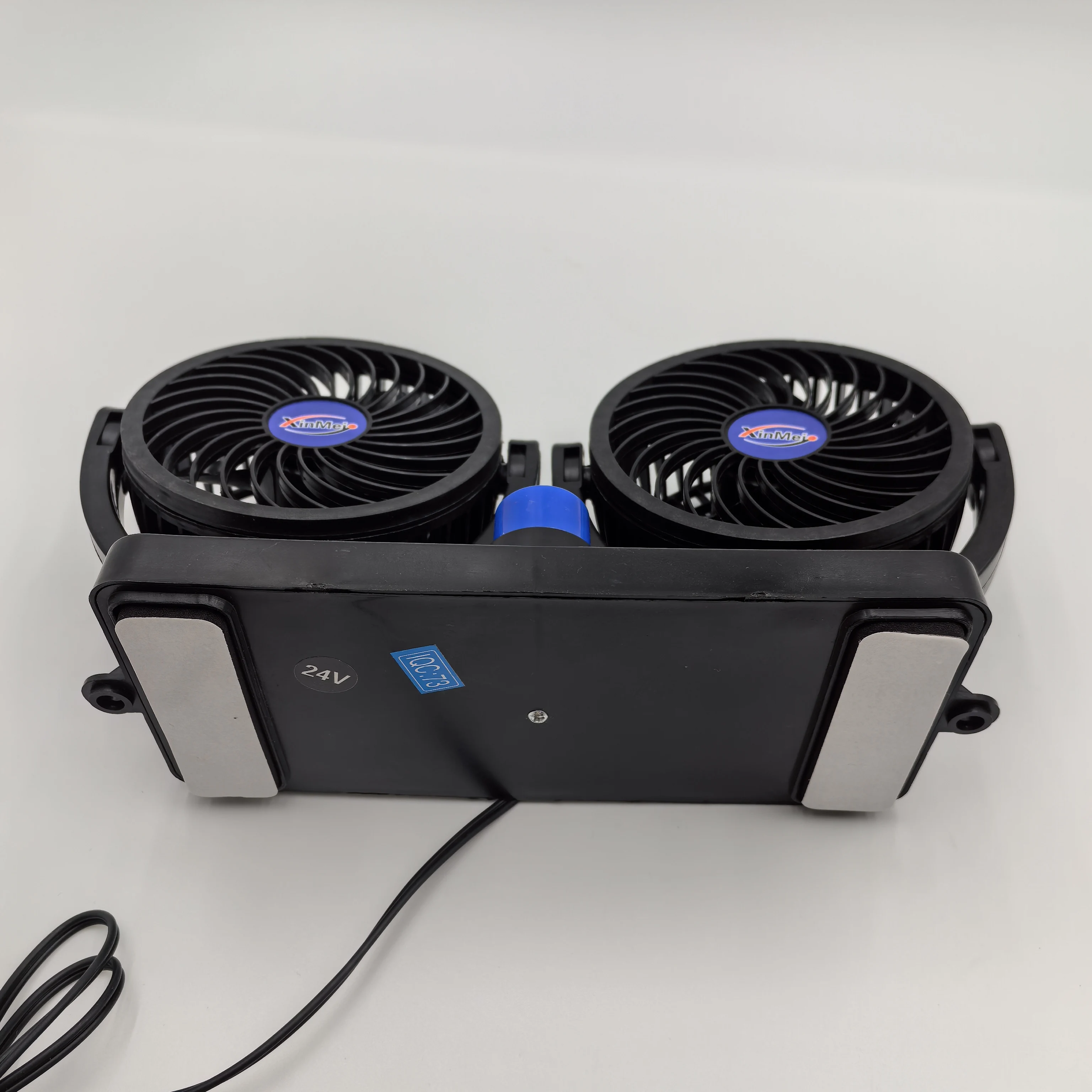 Регулируемый штормовой вентилятор Автомобильный Электрический с низким уровнем шума и 2 головками автомобильный вращением на 360 градусов