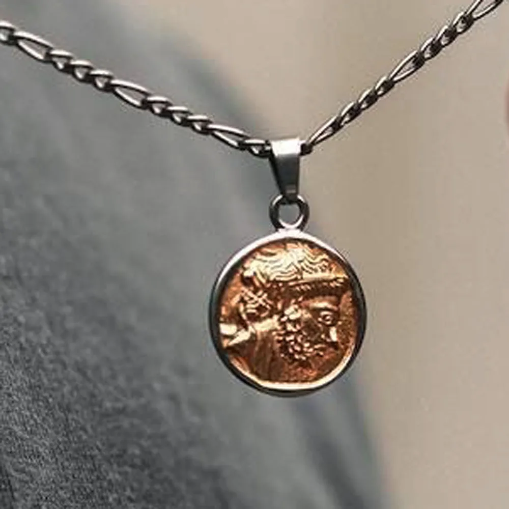 Handcrafted Mythology Greek God Roman Men Necklace London Hot Two Tone Zeus  Coin Necklace Stainless Steel Waterproof Jewelry