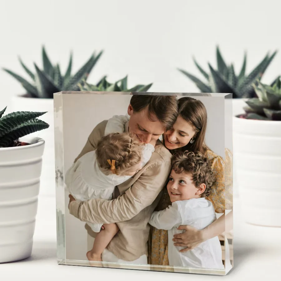 Custom Acrylic UV Printing Block Plaque Heart Shape Acrylic Photo Block Stand