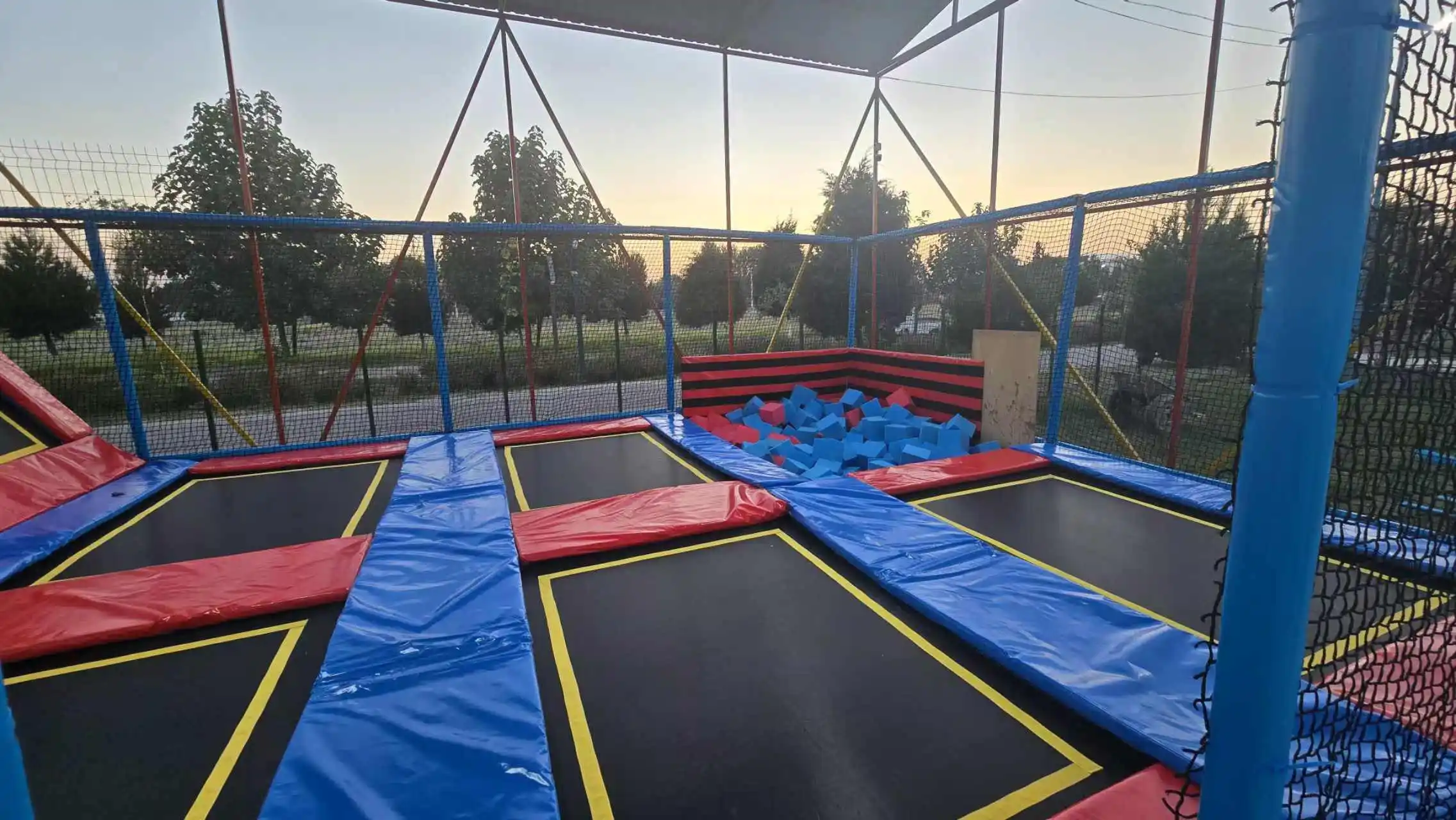Indoor Trampoline Outdoor Trampoline Costco 6m*8m Trampoline Park - Main Image