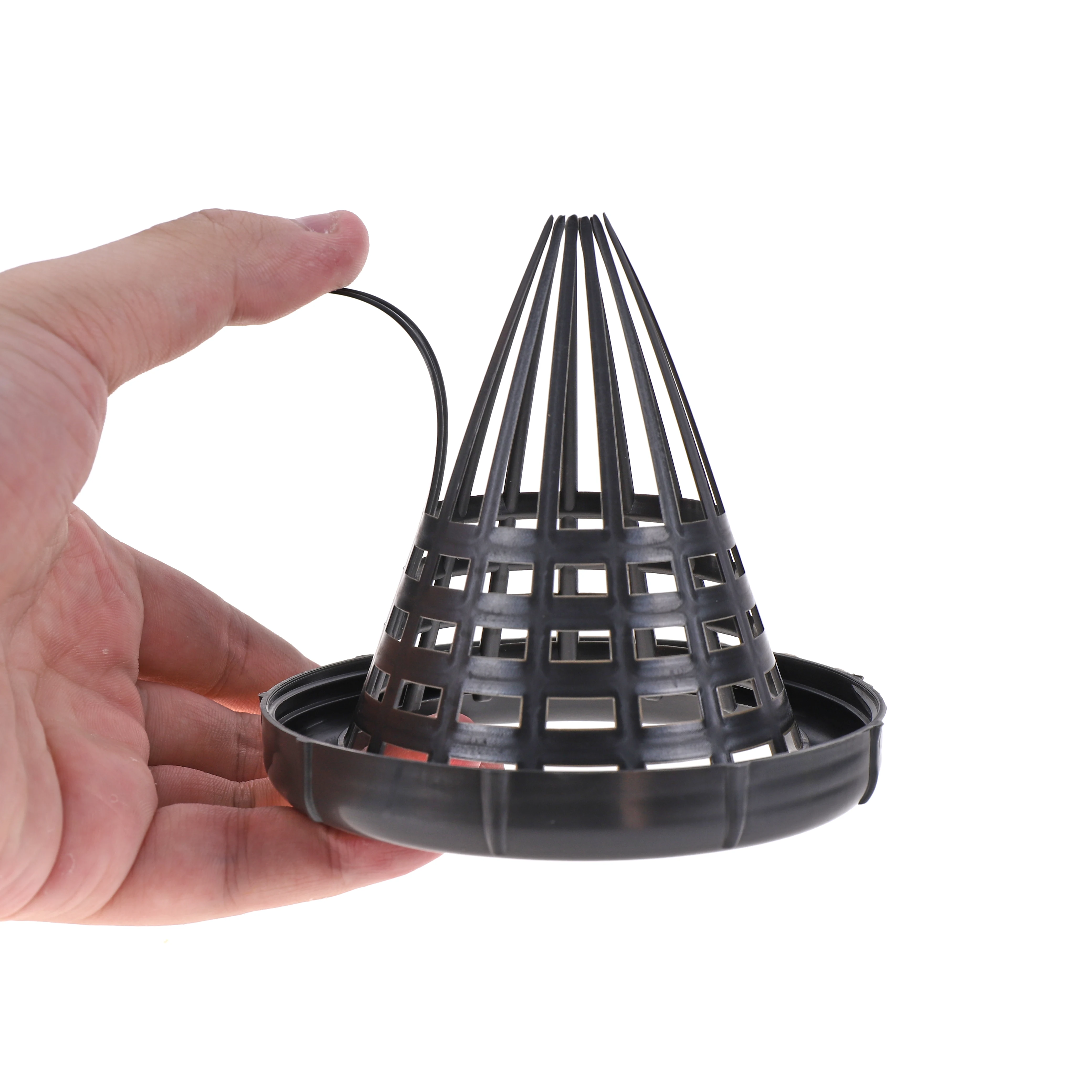 рыболовная корзина ловушка 5 букв