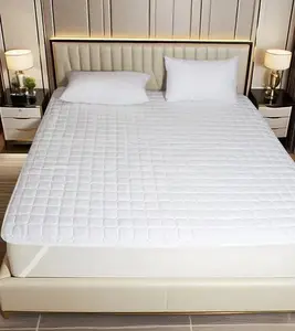 Thick Queen Size Washable Eco-Friendly Polyester/Cotton Quilted Mattress Pad 200TC 40TC Fabric for Home Hotel & Hospital Use