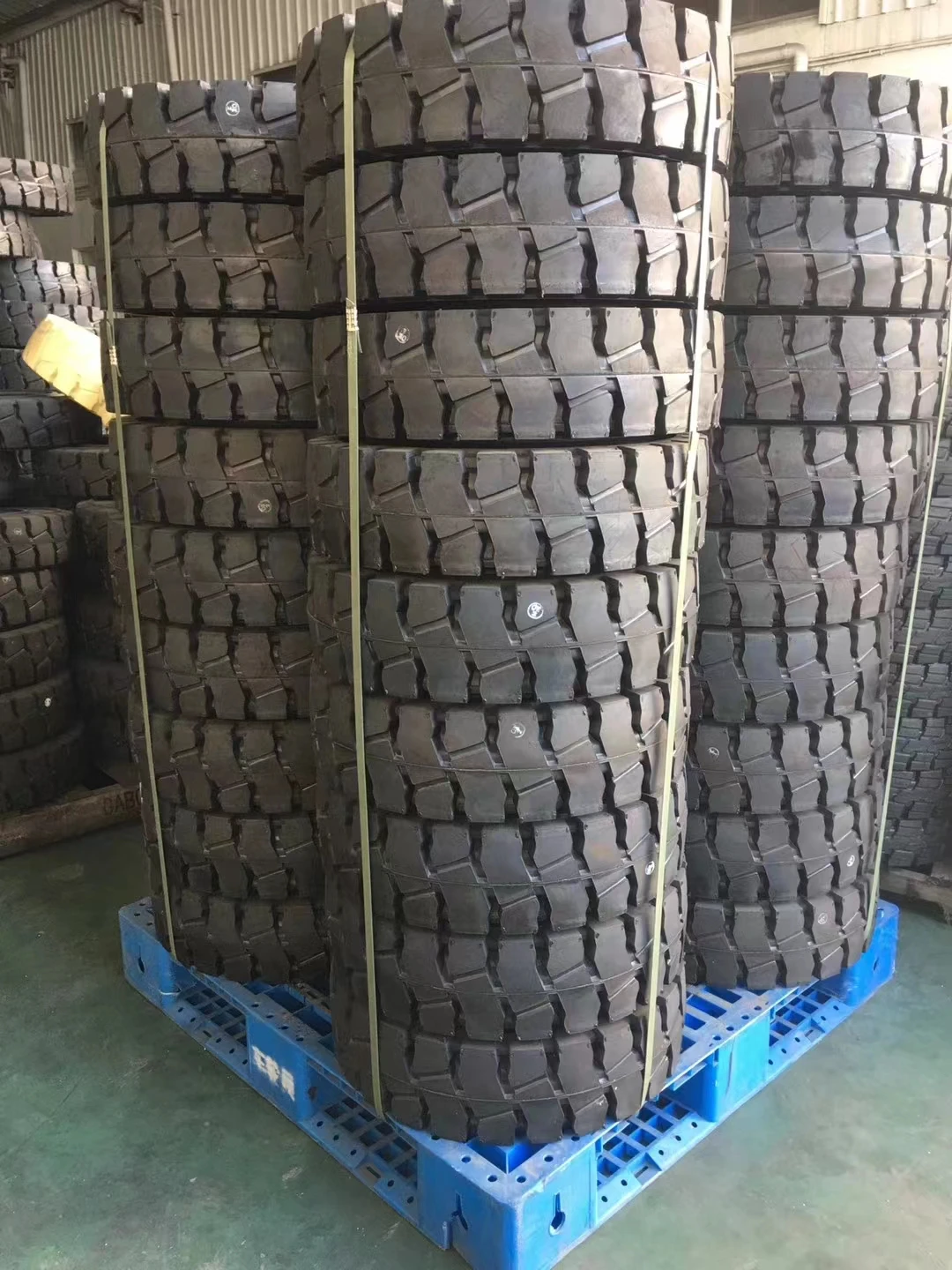 Steel Mill Solid Tyre 12.00x20 Forklift Tyre 12.00*20 Buy Solid Tyres,Solid Tyres Tractor