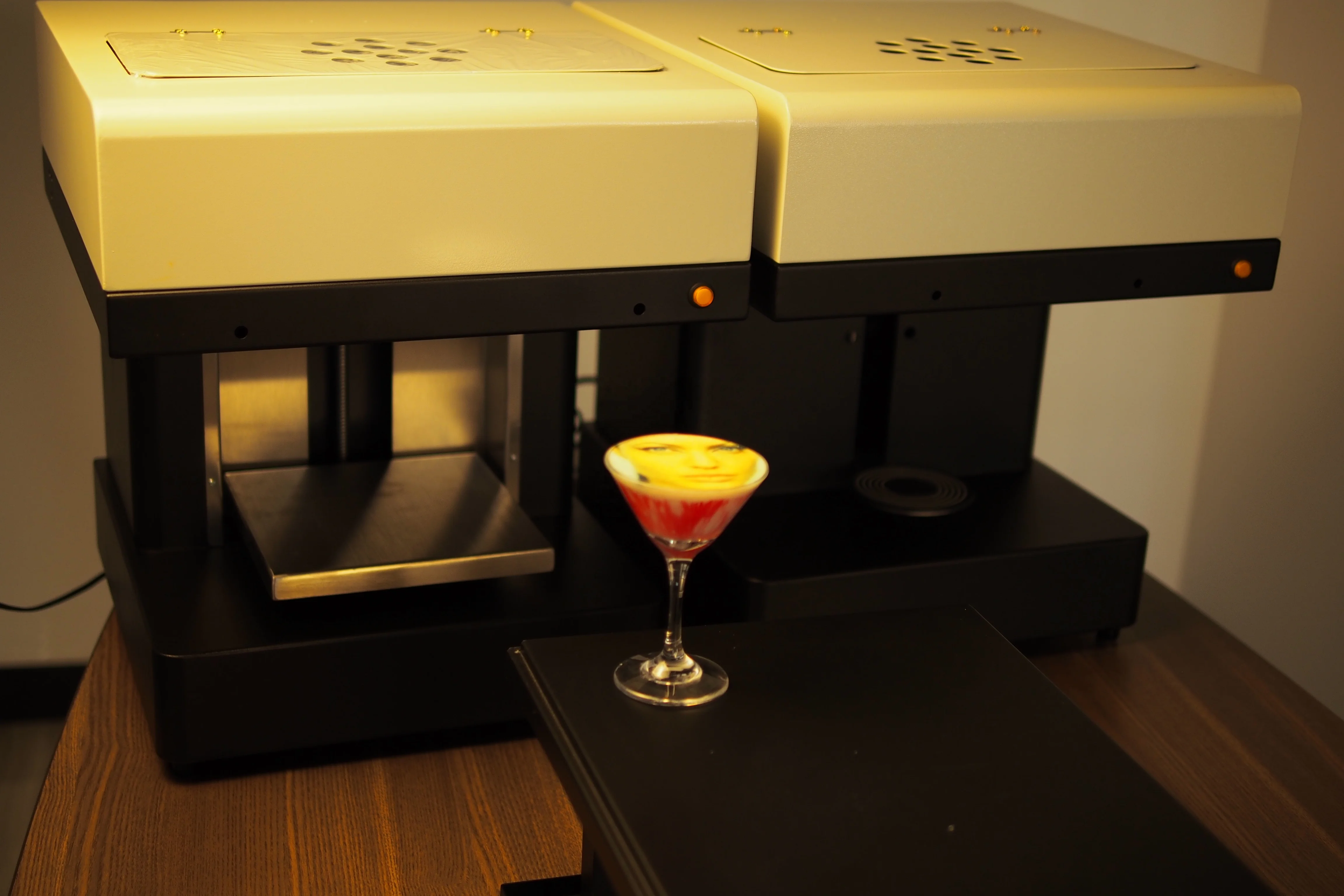 All-In-One 3D 600dpi Resolution Semi-Automatic Espresso Coffee Inkjet Printer Edible Ink for Card and Tube Printing