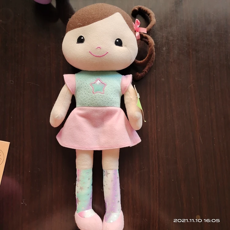 OEM Shape Customization Logo Handmade Soft Smiling Stuffed American Dolls for Girls Kids Plush Baby Stuffed Toys