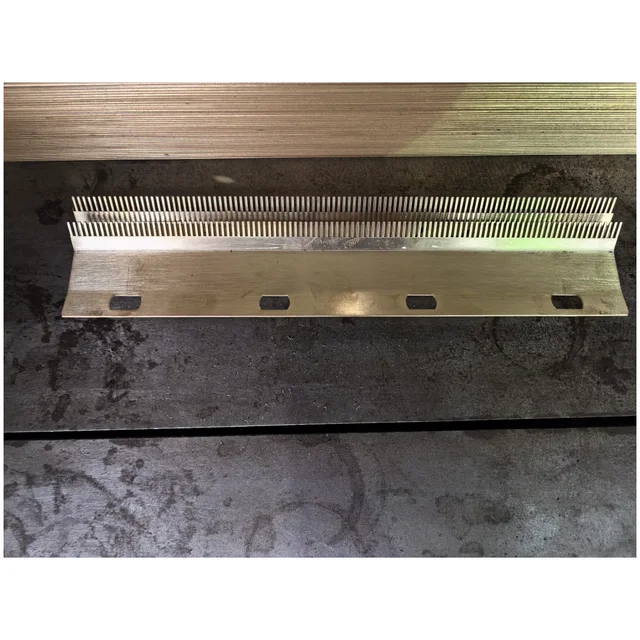 China Food Grade H62 Copper CNC Lathed for Dongfang Fresh Noodle Cutter Combs for Instant Noodle Maker 3
