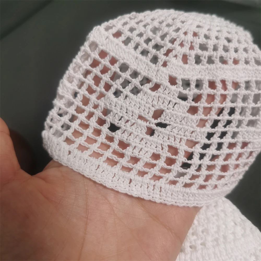 Wholesale Unisex White Crochet Islamic Prayer Cap Namaz Hijab Cap  Embroidery Cotton Boubou Knitted Hat Muslim Men