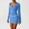 Bleu (manches longues + jupe)