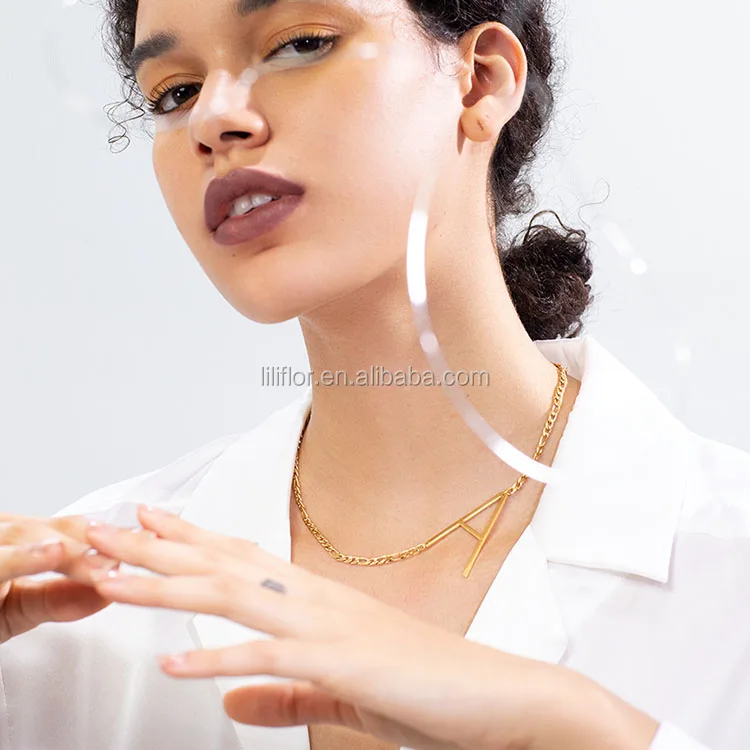 Fashion Initial Letter Choker Necklace 