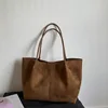 marrón