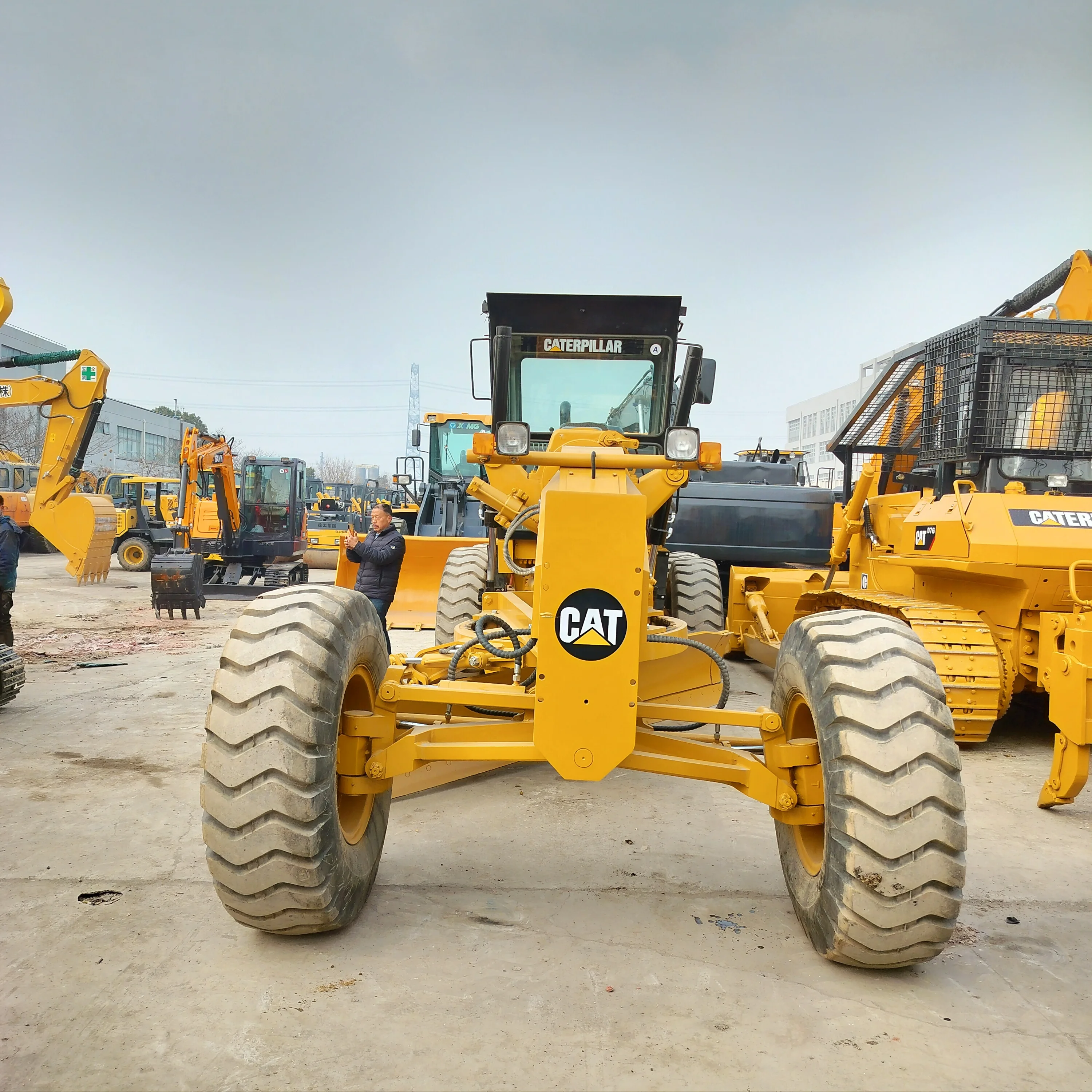 Japan-Made Used for Cat 140h Motor Grader with Low Working Hours & Hours in Stock Core Component Engine