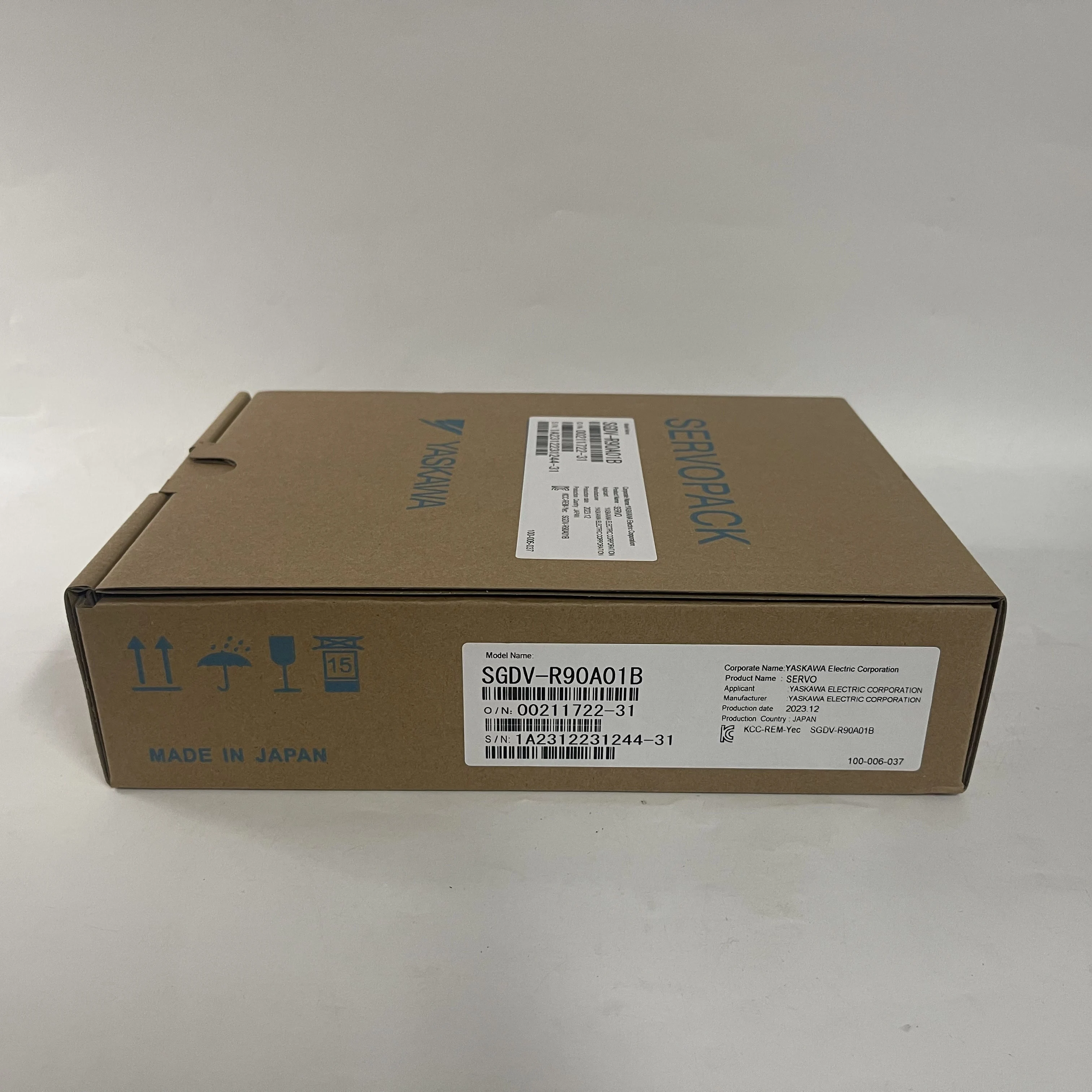 Yaskawa AC Servo Drive SGDV-R90A01B Yaskawa AC Servo Drive SGDV-R90A01B