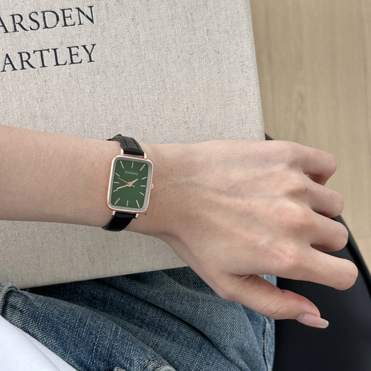 Gogoey Classic Minimalist Ultra-thin Ladies Watch Small Elegant Leather  Fashion Quartz Watch Girl Watch Gift